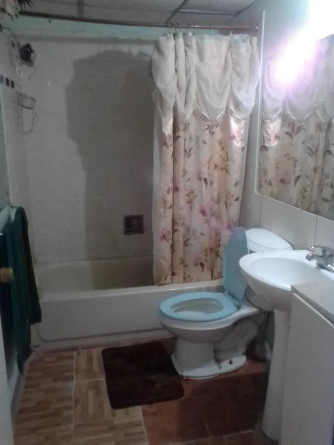 Oakwood Apt Room Kingston 0*,